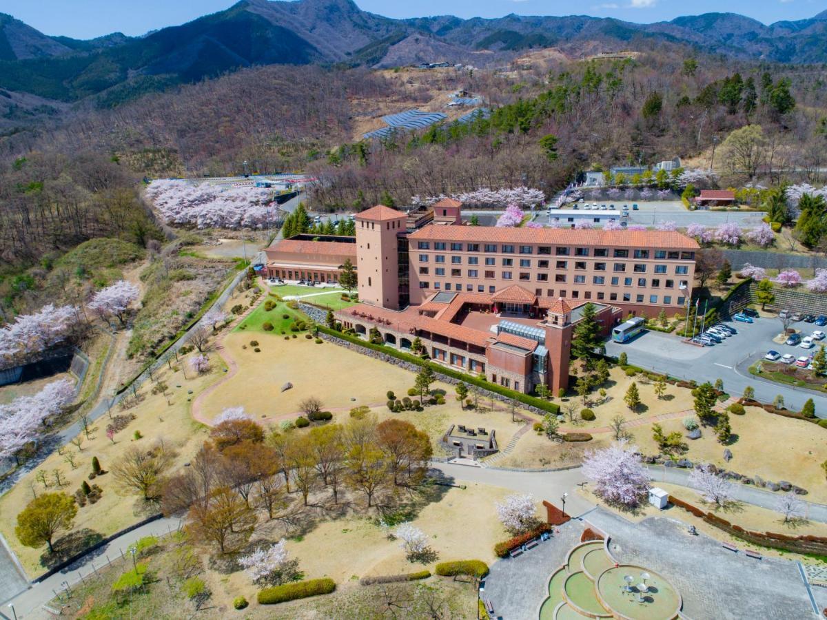 Fruit Park Fujiya Hotel Yamanashi  Bagian luar foto